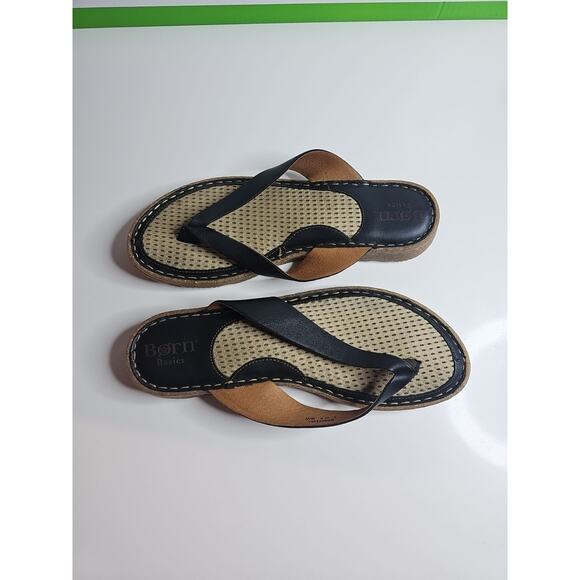 Born Bora Basics Leather Flip Flops Sandals Sz 9 (40.5) Dark Brown - Picture 1 of 9